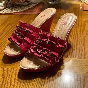Born Crown, woman size 10, leather pink wedge